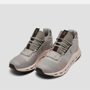 On Running Womens Cloudnova Pearl/Shell Athletic Shoes